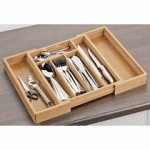 CATERADO BY  RANGE-COUVERT 