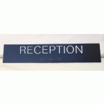 RÉCEPTION - PLAQUE DE PORTE EN BRAILLE ET RELIEF - 25 X 5CM - NOIR