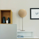TAGWERK LAMPE À POSER TRESSAGE SPHÈRE AVEC PIED, BEIGE
