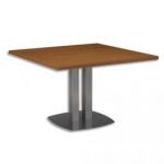 GAUTIER TABLE CARRÉE SLIVER NOYER  DIMENSIONS L115 X H75 X P115 CM