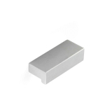 POIGNÉE EN ALUMINIUM AVEC FINITION ANODISÉE MAT, DIMENSIONS: 44X12X18MM ET INSERTS: 32MM - TALLA