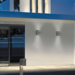 TRIO LIGHTING APPLIQUE D\