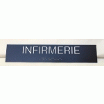 INFIRMERIE - PLAQUE DE PORTE EN BRAILLE ET RELIEF - 25 X 5CM - NOIR