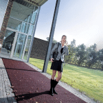 TAPIS ANTIDÉRAPANT BORDEAUX SUR MESURE LARGEUR 2 M