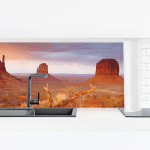 CRÉDENCE ADHÉSIVE - MONUMENT VALLEY AT SUNSET DIMENSION HXL: 50CM X 175CM MATÉRIEL: SMART