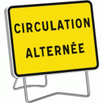 PANNEAU DE SIGNALISATION "CIRCULATION ALTERNEE" - CLASSE T1 - 800X600 MM TALIAPLAST