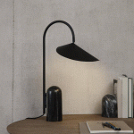 FERM LIVING LAMPE À POSER ARUM, NOIR, MARBRE, ACIER, 50 CM