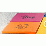 TAPIS MOUSSE AFRIQUE 60 X 60 CM ORANGE, SÉRIGRAPHIE SINGE - MANUTAN COLLECTIVITÉS