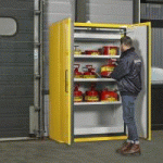 ARMOIRE DE SÉCURITÉ POUR LIQUIDES INFLAMMABLES - 90 MINUTES