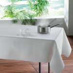 SOUS NAPPE RONDE, OVALE OU RECTANGLE DIMENSIONS AU CHOIX, PROTECTION DE TABLE BLANC DE MADEINNATURE RECTANGLE 140X150CM.