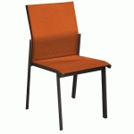 CHAISE EMPILABLE DELIA ALU/TPEP GRAPHITE/PAPRIKA